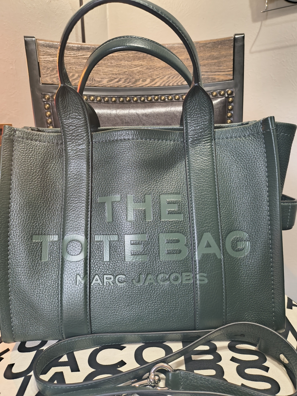 Marc Jacobs The Tote Bag - Ivy 💚 Green Medium
